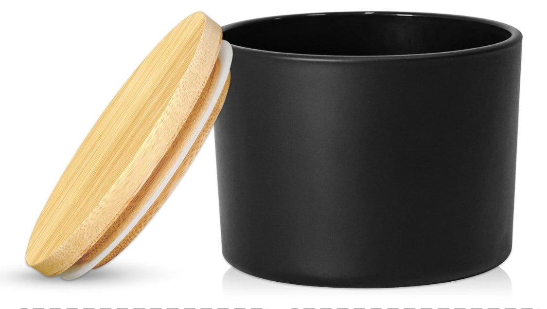 Black Jar with wood lid 16 oz Candles